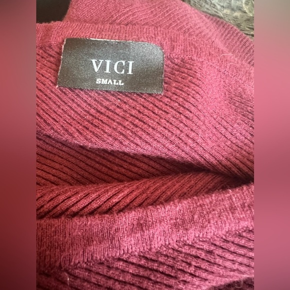 Vici - Poncho Sweater - Picture 2 of 8